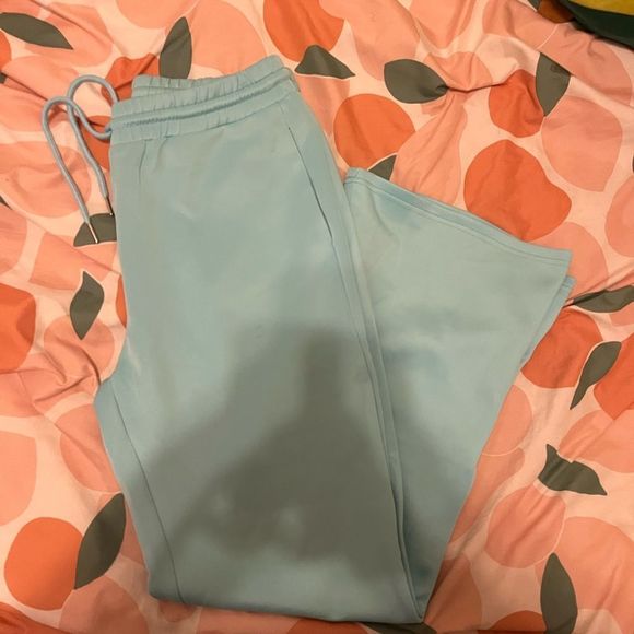 SHEIN Teal Sweatpants - Picture 1 of 3